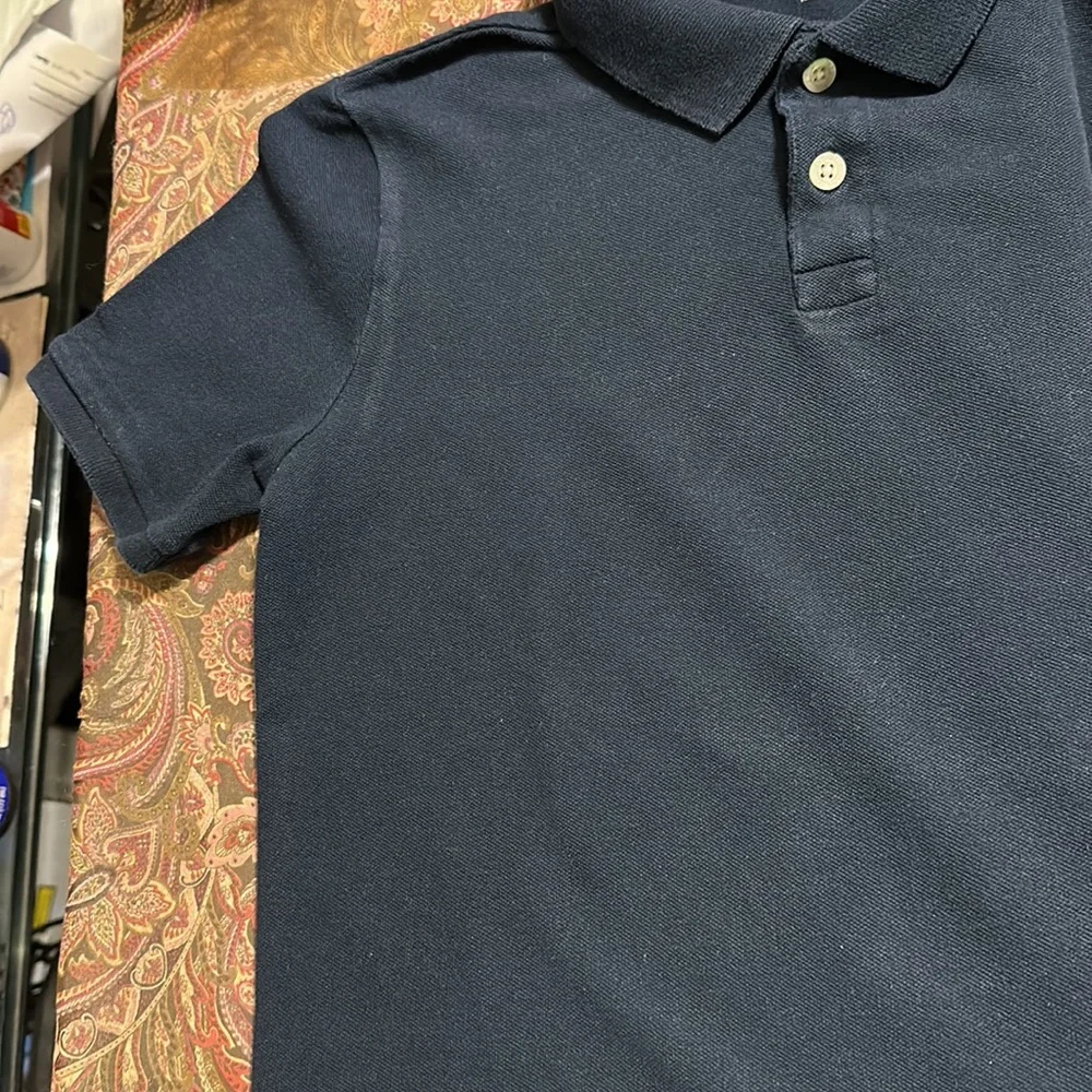 Old Navy kids large (10 to 12) navy short sleeve shirt.